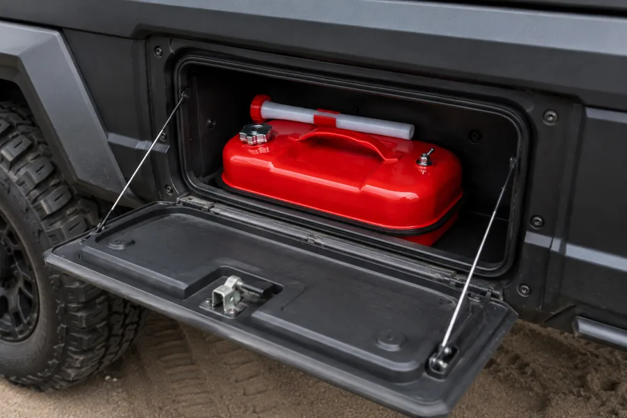 Horizontal Galvanised Can — 5L / 10L / 20L in use: Vehicle lockers